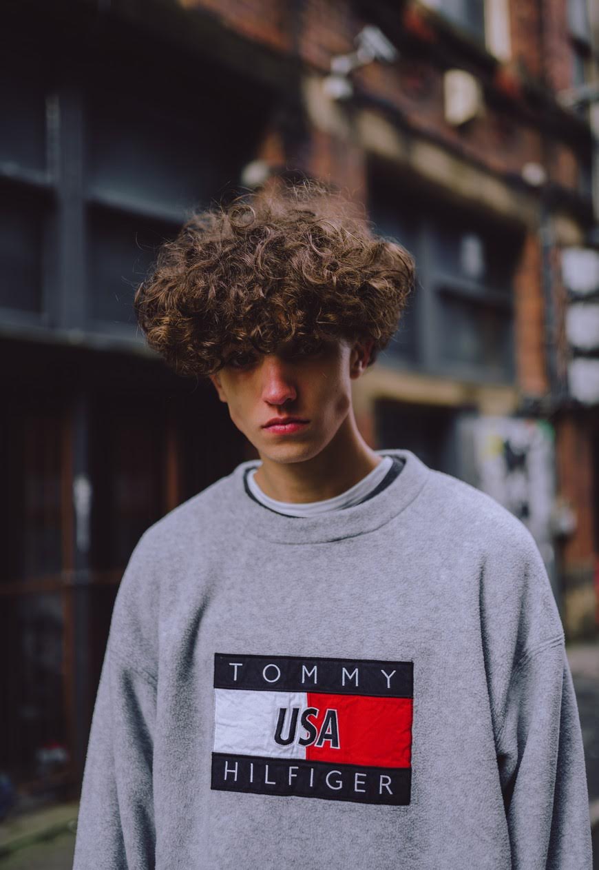 tommy vintage jumper