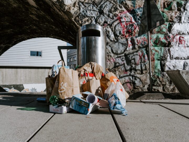 Watch out for the latest scam: Fake clothing recycling bins