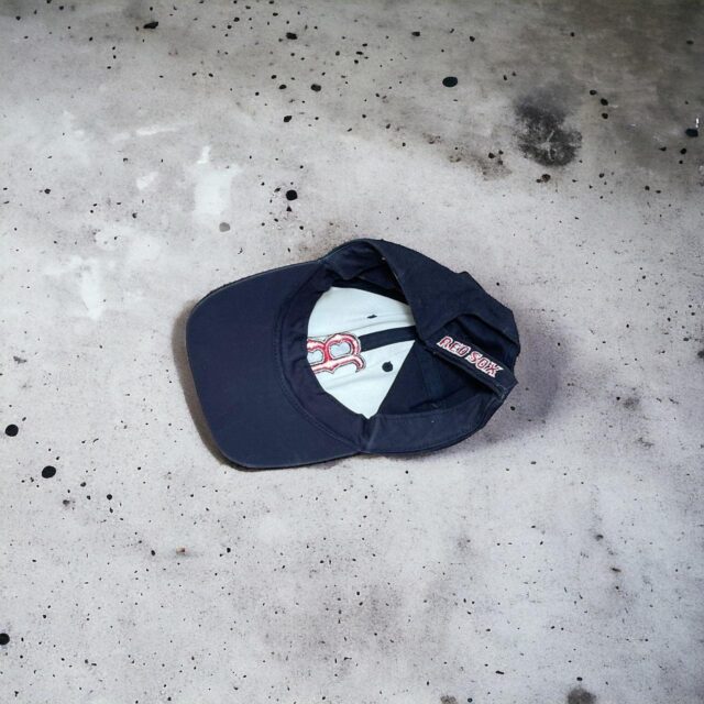 Vintage Unisex Boston Red Sox Baseball Cap