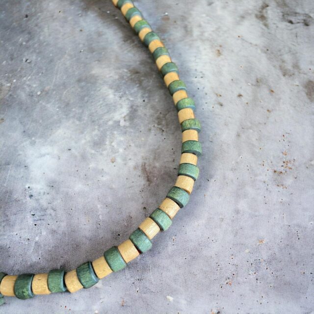 Vintage Y2K Unisex Beaded Surf Necklace