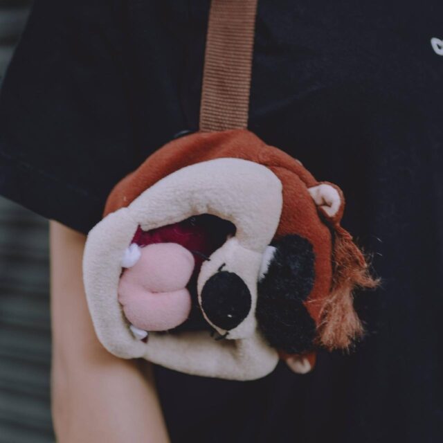 Vintage 90s Tasmanian Devil Shoulder Bag