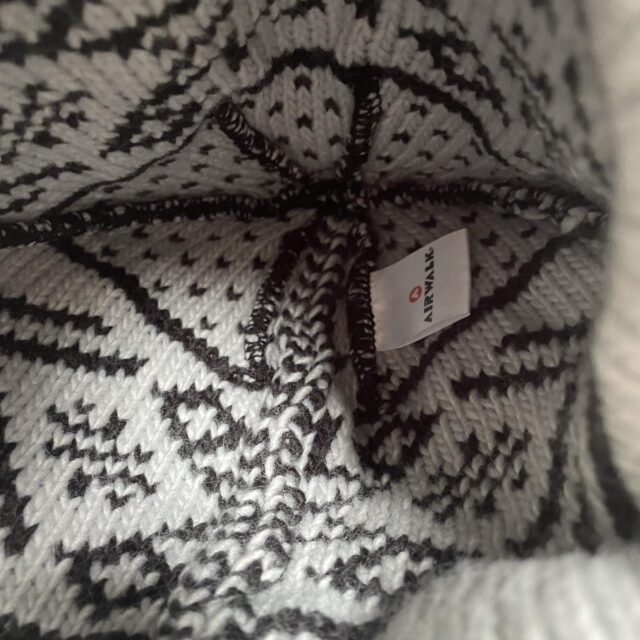 Vintage Y2K Airwalk Snowboarding Beanie Hat