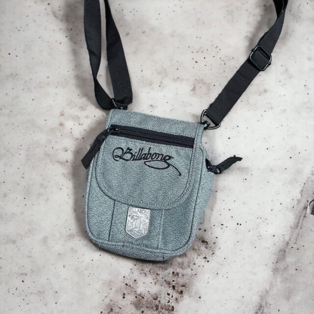 Vintage Unisex Y2K Billabong Shoulder Bag