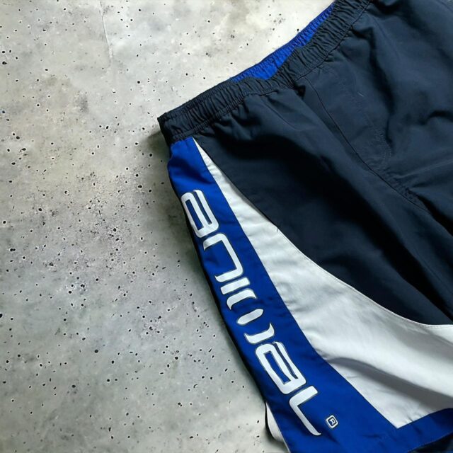 Men's Vintage Y2K Animal Board Shorts - M