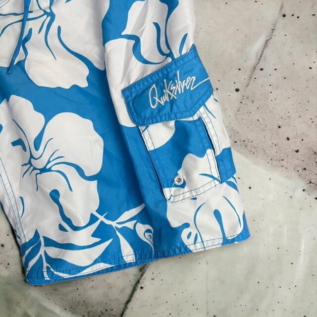 Men's Vintage Y2K Quiksilver Board Shorts - S