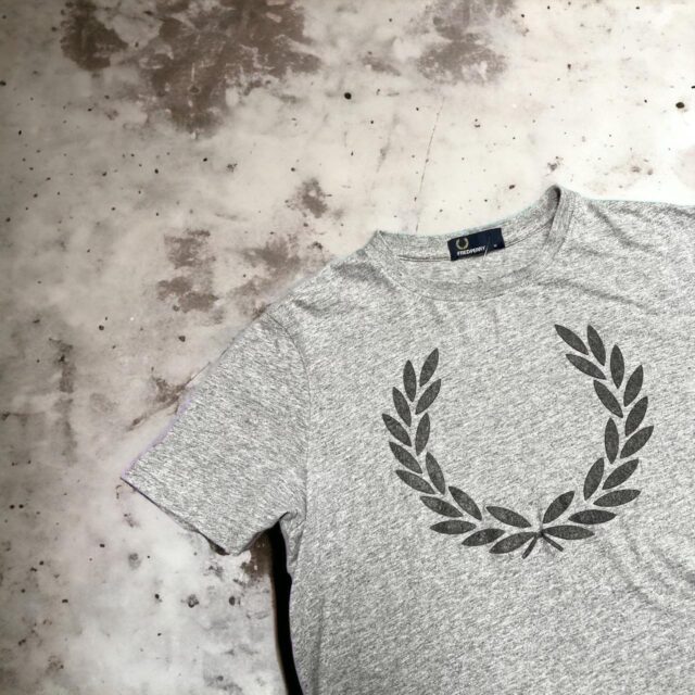 Men's Y2K Fred Perry Tshirt - M