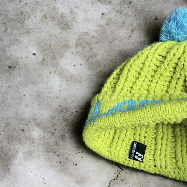 Vintage Y2K Billabong Beanie Bobble Hat