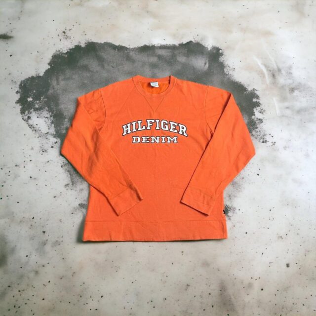 Vintage Tommy Hilfiger Embroidered Spell Out Sweatshirt - L