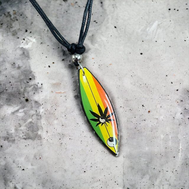 Vintage Y2K Rasta Surf Pendant Necklace
