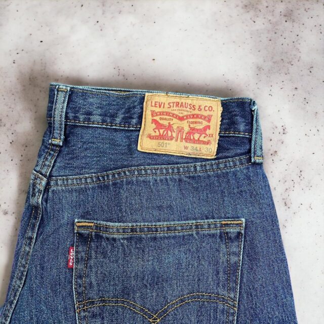 Mens Vintage Levi's 501 Jeans - 34"
