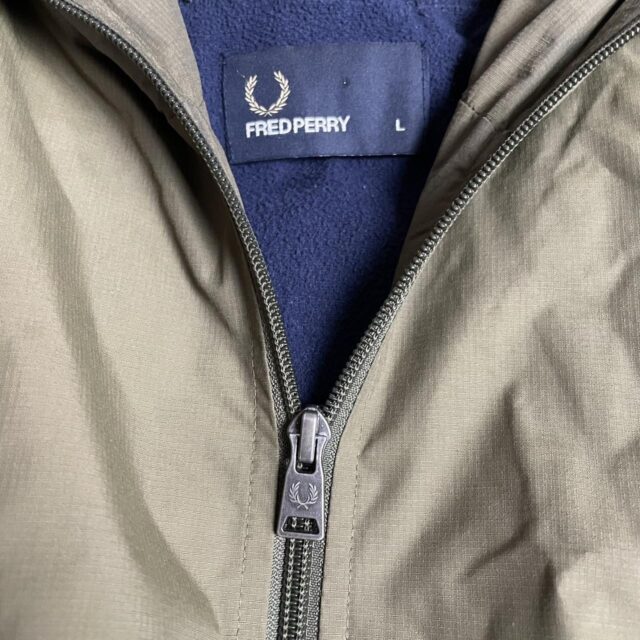 Vintage Y2K Men's Fred Perry Khaki Jacket - L