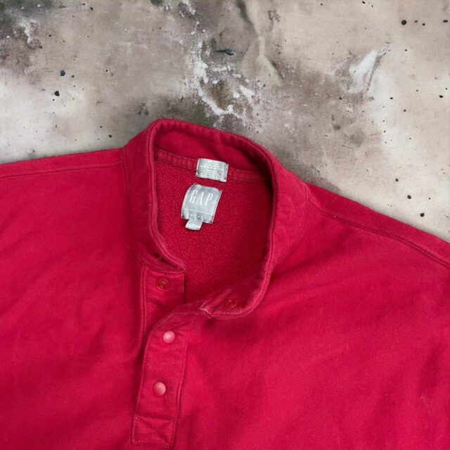Vintage Men's Red Gap Sweatshirt - XL