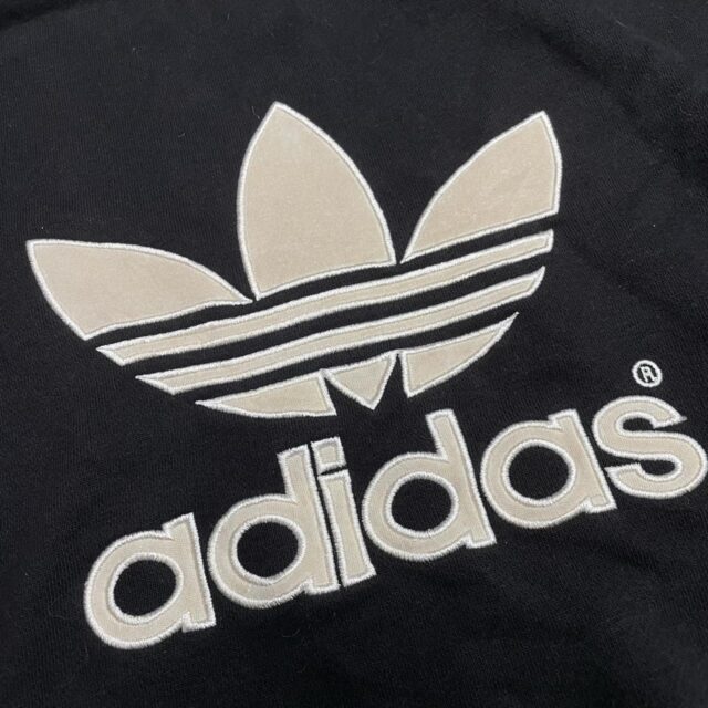 Y2K Adidas Embroidered Spell Out Black x Beige Sweatshirt - UK 12