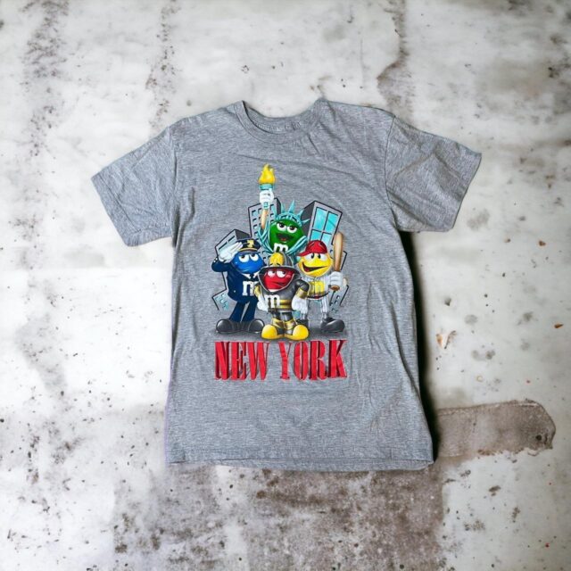 Vintage Y2K Mens M&Ms New York Graphic Print Tshirt - M