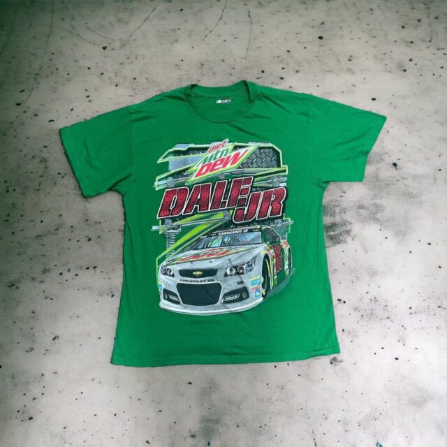 Vintage Men's Nascar Graphic Print Tshirt - L