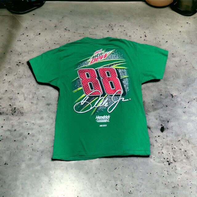 Vintage Men's Nascar Graphic Print Tshirt - L