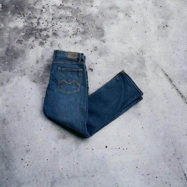 Men's Vintage Y2K Baggy Urban Star Jeans - 34"