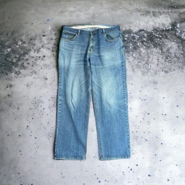 Men's Vintage 90s 'Rivers' Baggy Straight Jeans - 38"