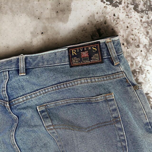 Men's Vintage 90s 'Rivers' Baggy Straight Jeans - 38"