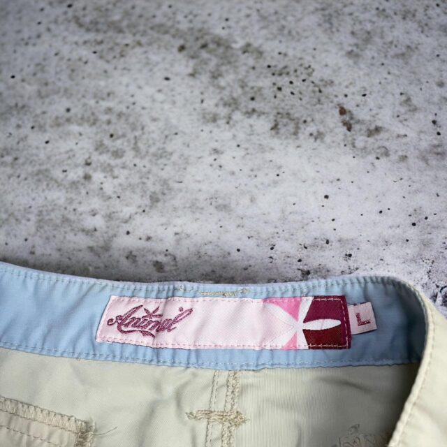 Vintage Y2K Animal Board Shorts - L
