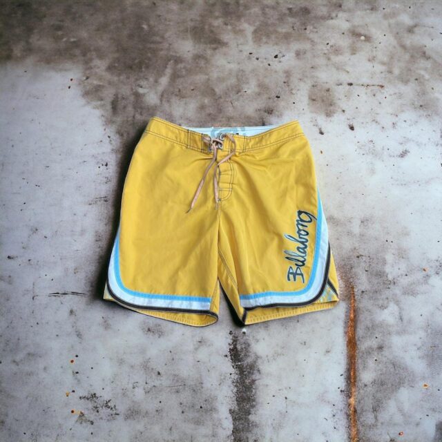 Men's Vintage Billabong Board Shorts - M