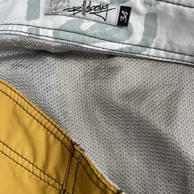 Men's Vintage Billabong Board Shorts - M