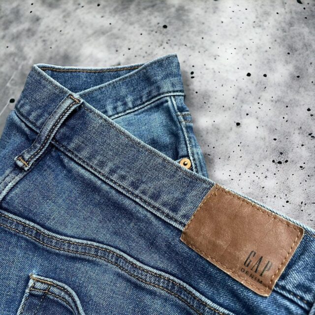 Men's Vintage Y2K Gap Straight Fit Jeans - 34"