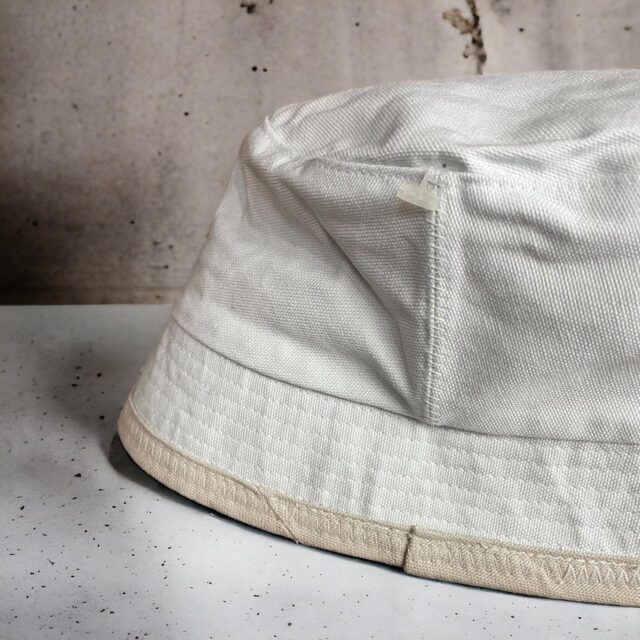 Vintage Unisex Y2K Nike Bucket Hat - M/L
