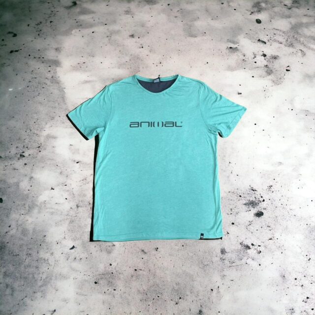 Men's Vintage Y2K Animal Spell Out Tshirt - XL