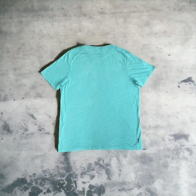 Men's Vintage Y2K Animal Spell Out Tshirt - XL