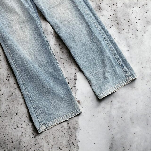 Men's Vintage Baggy Y2K Stone Washed Jeans - 32"