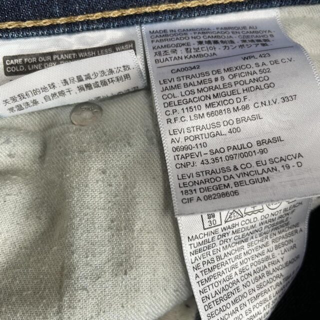 Men's Vintage Baggy Y2K Denim Levi's Jeans - 34"