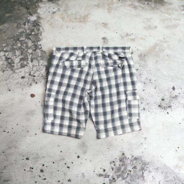 Vintage Y2K Men's Calvin Klein Checked Cargo Shorts - XXL