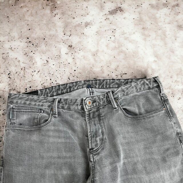 Vintage Men's Armani Grey Denim Jeans - 34"