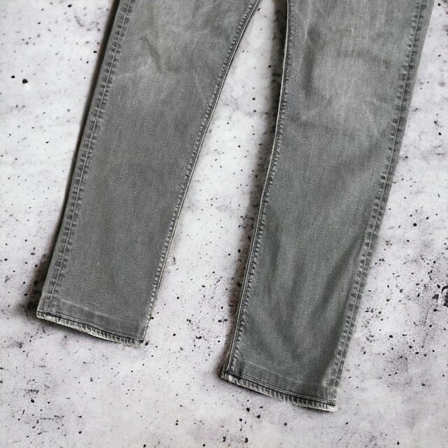 Vintage Men's Armani Grey Denim Jeans - 34"