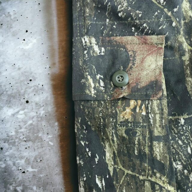 Vintage Y2K RealTree Camo Cargo Pants - 30"
