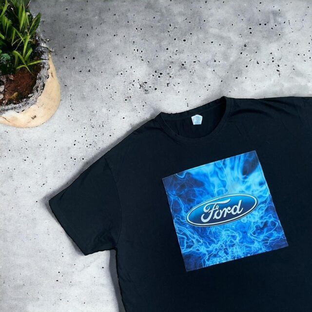 Vintage Men's Ford Racing Graphic Print Tshirt - XL