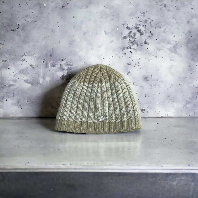Vintage Billabong Embroidered Spell Out Beanie Hat