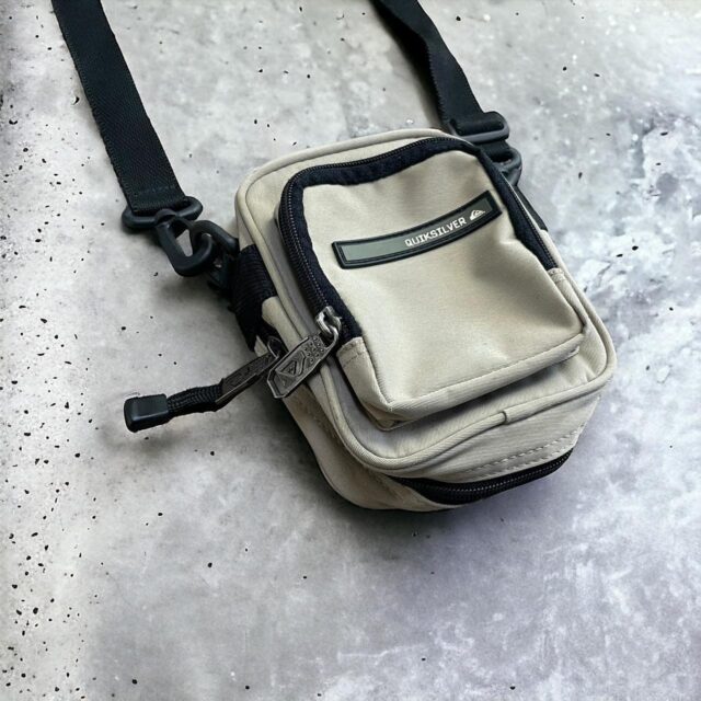 Vintage Y2K Quiksilver Mini Utility Shoulder Bag