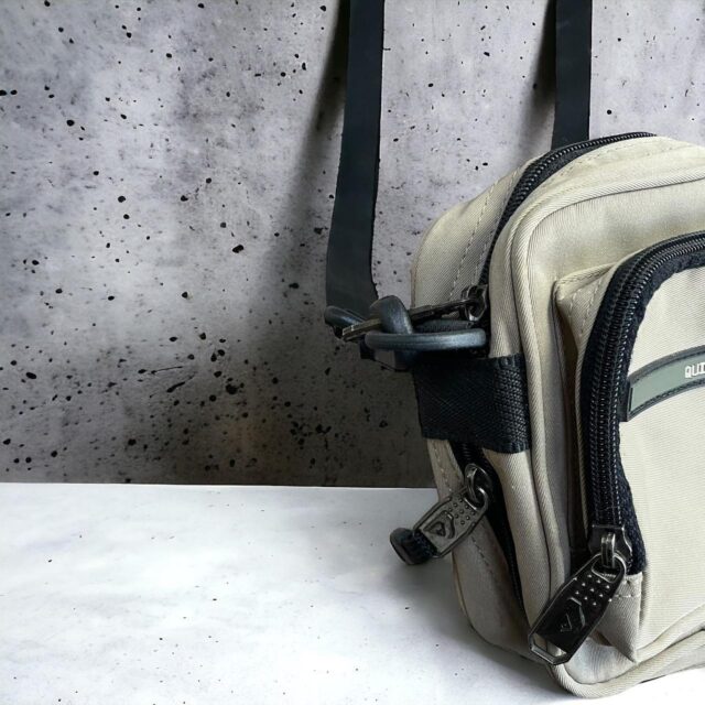 Vintage Y2K Quiksilver Mini Utility Shoulder Bag