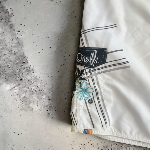 Vintage Men's O'Neill Board Shorts - XL