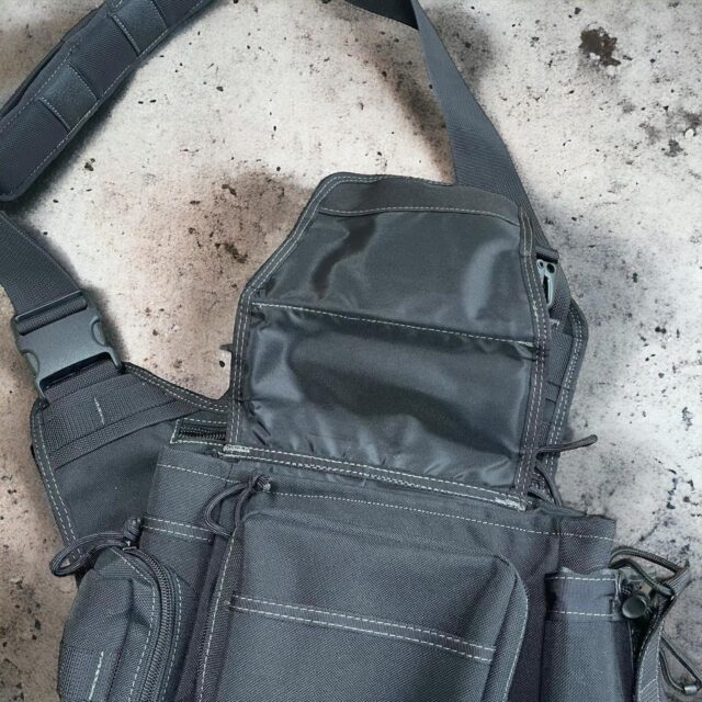 Vintage Utility Gorpcore Sling Bag