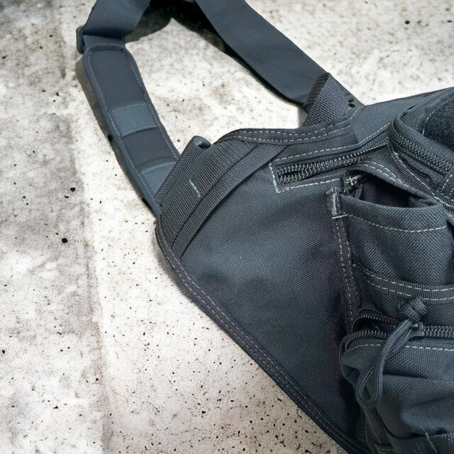 Vintage Utility Gorpcore Sling Bag