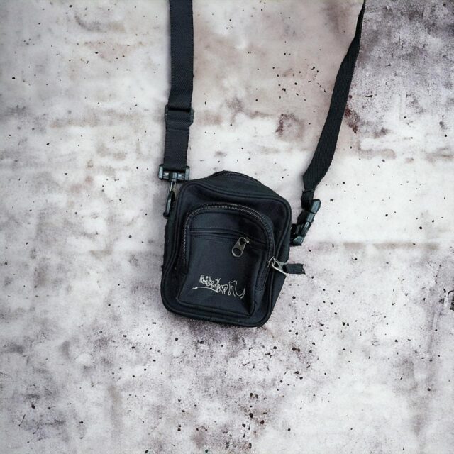 Black Quiksilver Embroidered Spell Out Mini Shoulder Bag