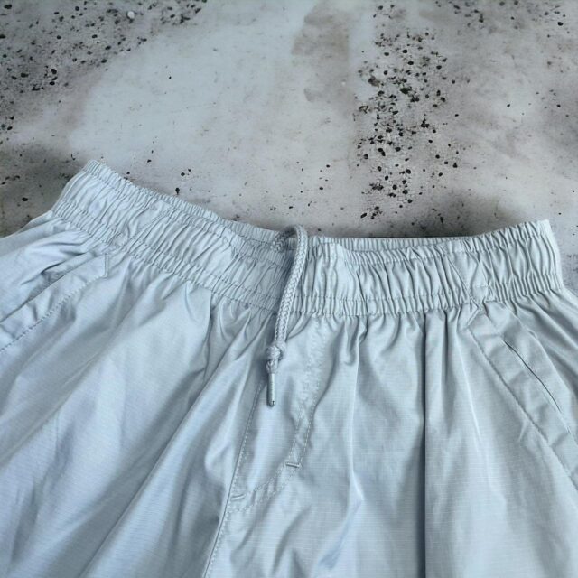 Men's Vintage Y2K Grey Nike Swim Shorts - S