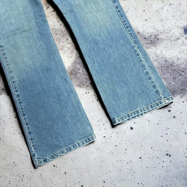 Vintage Mens Y2K Levi's Bootcut Jeans - 34"
