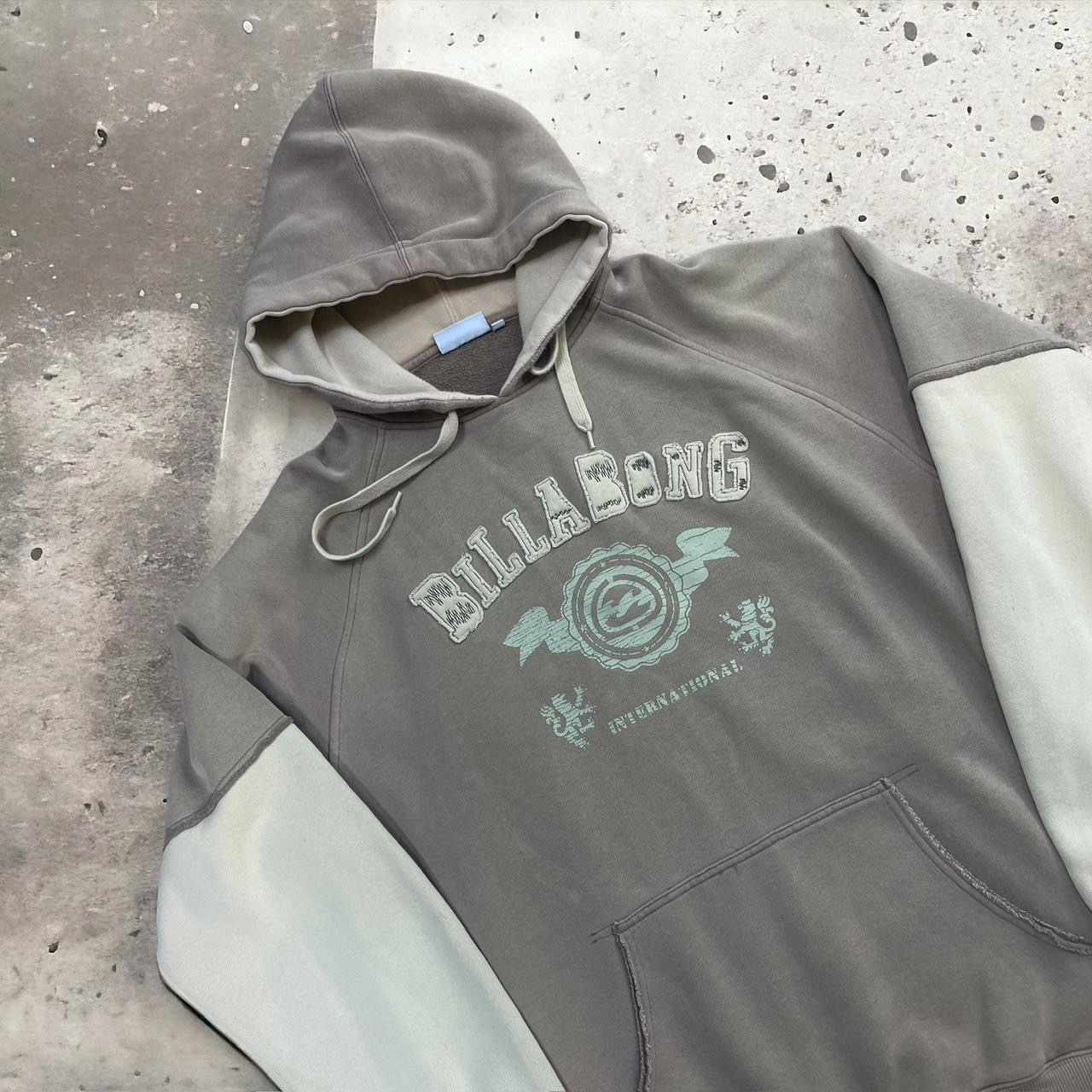 Men's Vintage Y2K Billabong Hoodie – XL - Bless Up Vintage