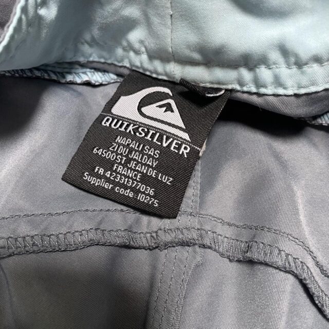 Men's Vintage Y2K Quiksilver Board Shorts - 34"