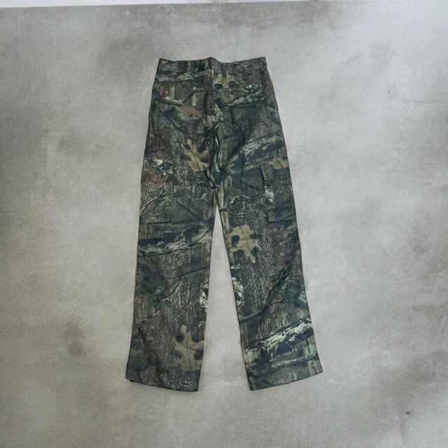Vintage Y2K RealTree Cargo Pants - 30"