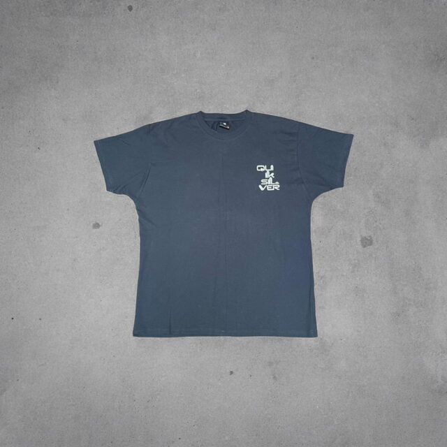 Men's Vintage Y2K Quiksilver Spell Out Tshirt - M